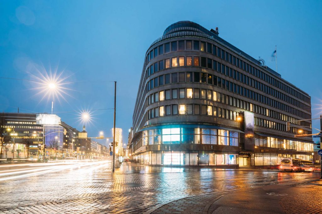helsinki-finland-hotel-and-shopping-center-on-85CB6TZ-(1)